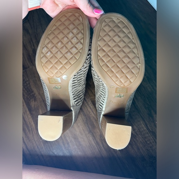 Nature heels - Picture 4 of 6